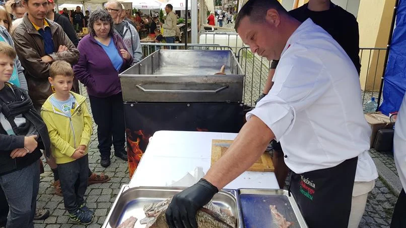 CHARLES DAIGNEAULT NA PIKNIKU COUNTRY